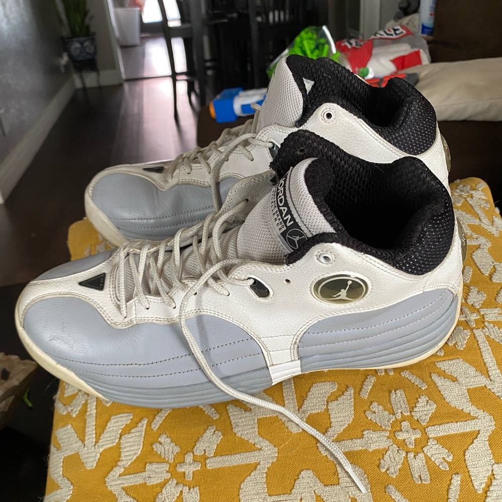Air Jordan Jumpman Team basketball shoes